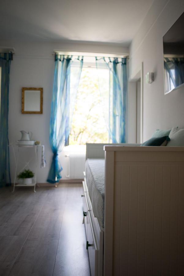 Hotel De La Beroche Saint-Aubin-Sauges 외부 사진